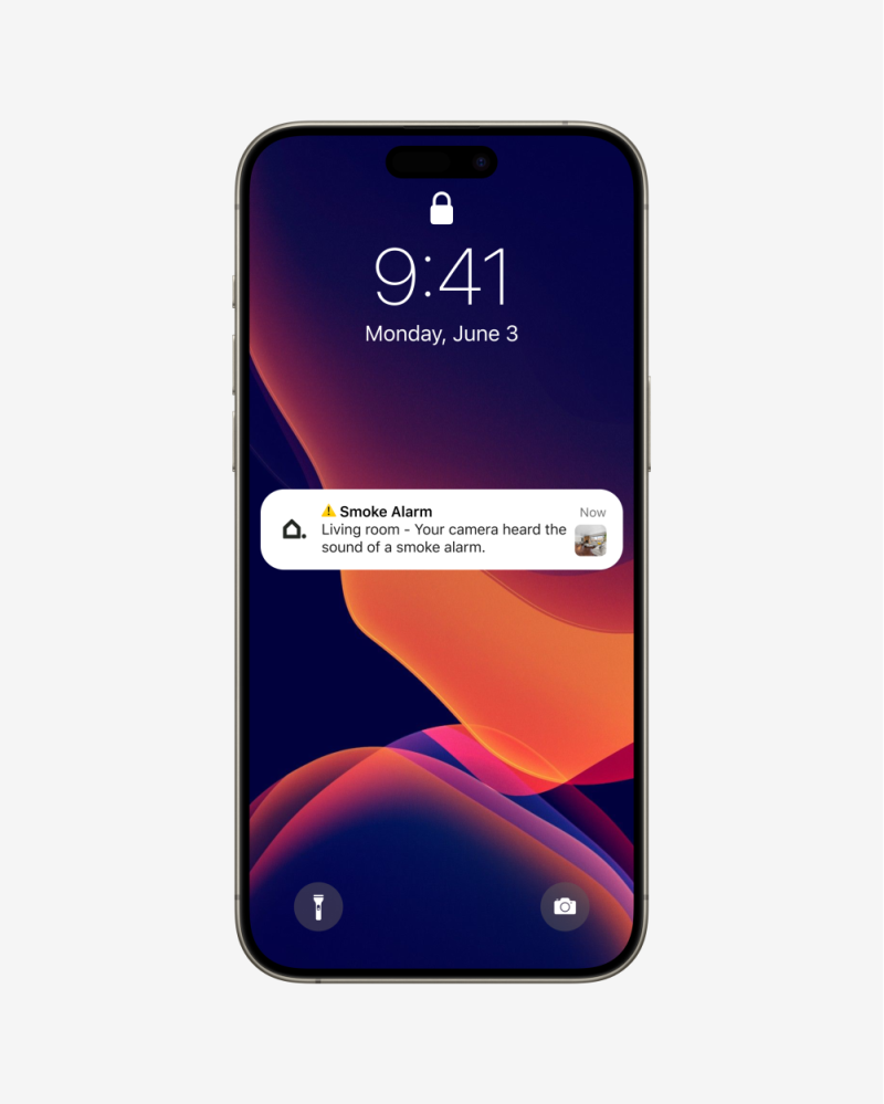 Vivint app Smoke Alarm notification on a phone