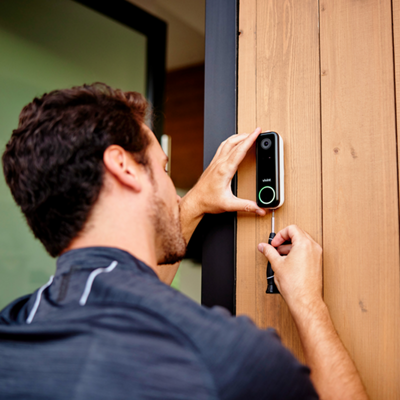 Smart Home Pro installs a Doorbell Camera Pro