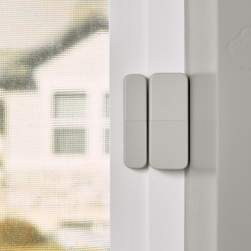 vivint door and window sensor on window