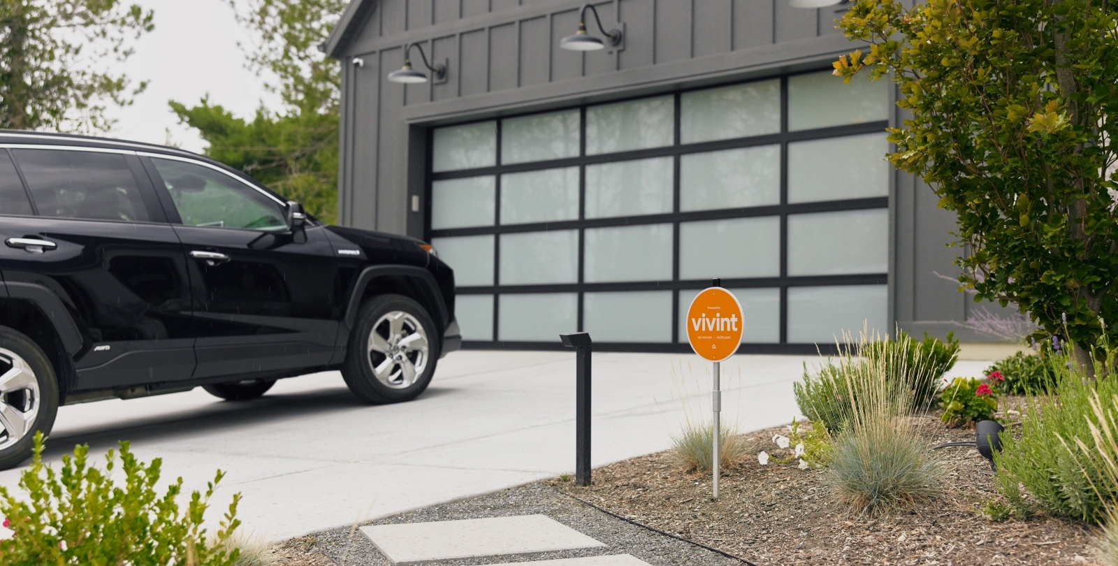 Residential Vivint security sign on display in front of a customers home.