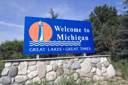 Welcome to Michigan state sign.