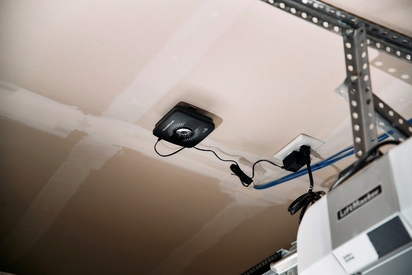 Vivint Garage Door Controller.