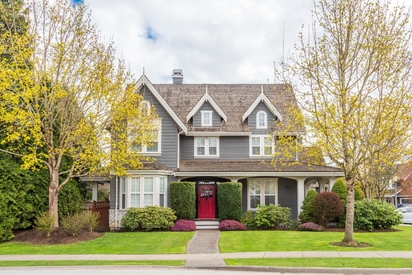 A home's exterior during the day