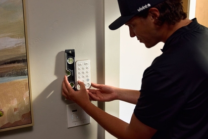 Vivint Smart Home Pro installing a Doorbell Camera Pro.