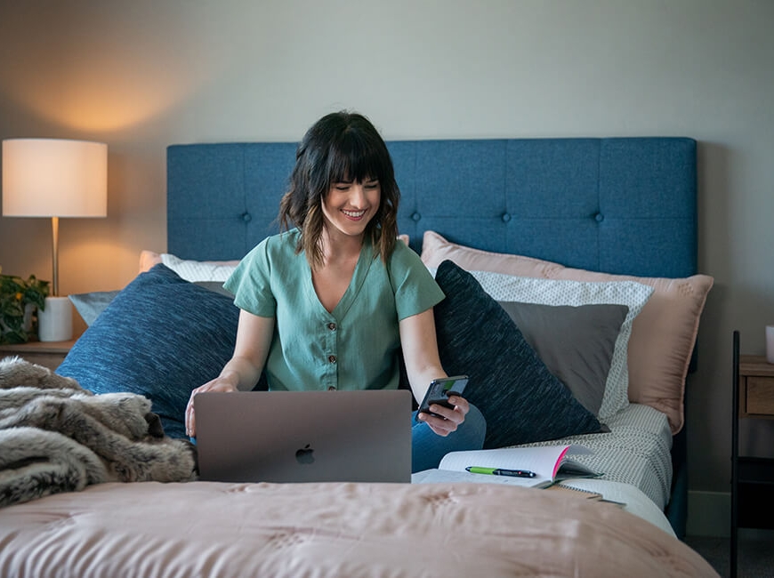Smart Properties - Woman